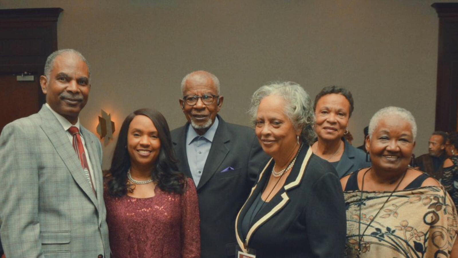 Group of Alums at Homecoming Gala with Chancellor Dixon