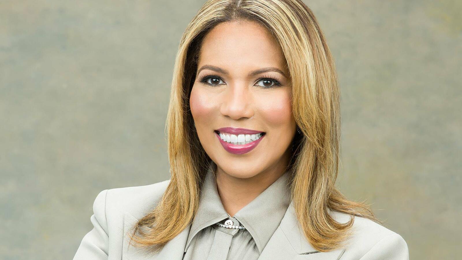 Dr Artis Headshot