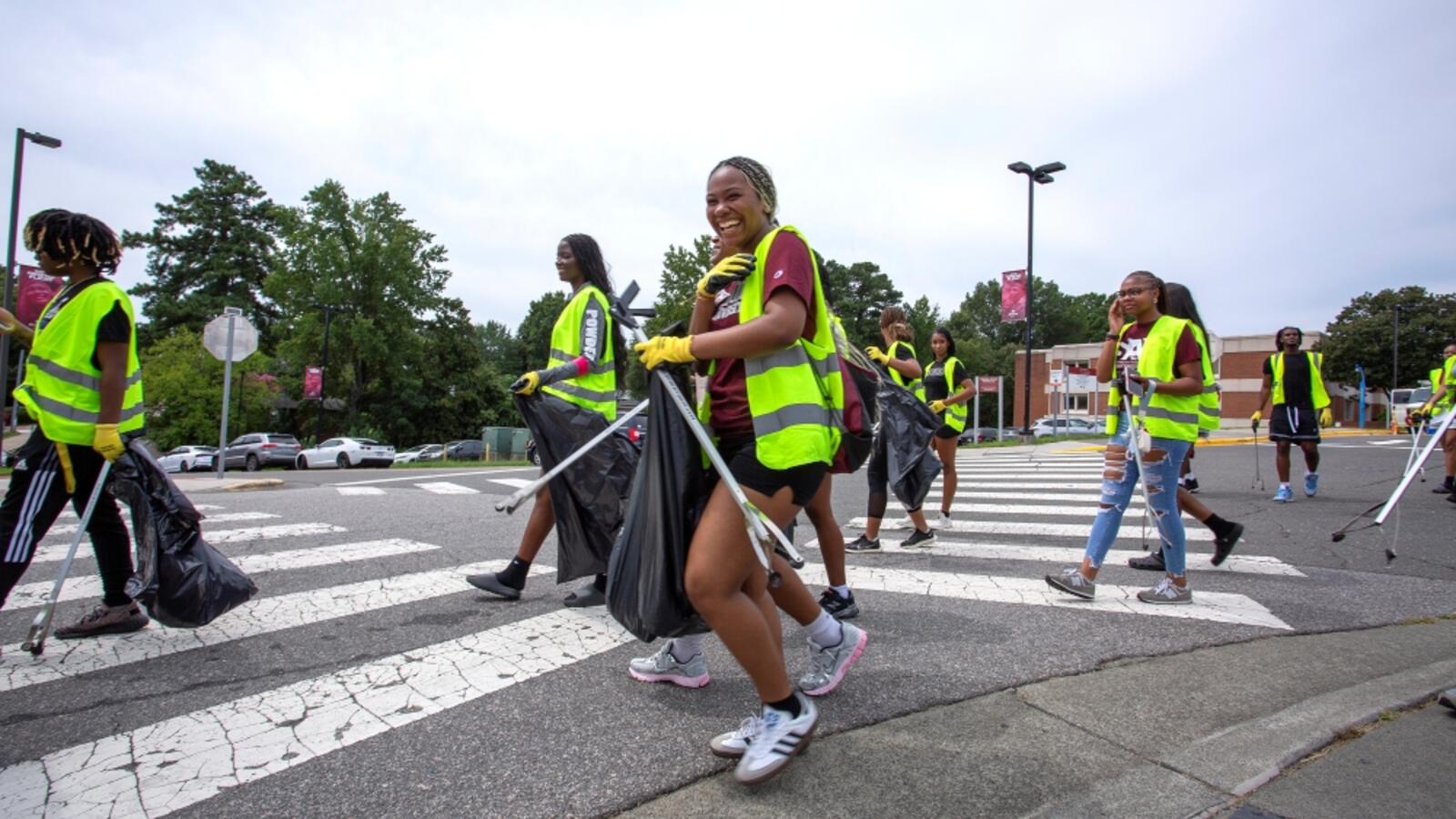 Students are cleaning up the campus