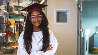 Graduate Olesia Headen in lab