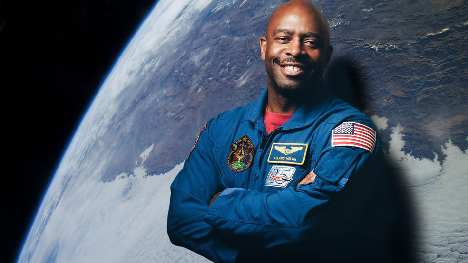 Leland Melvin in NASA uniform