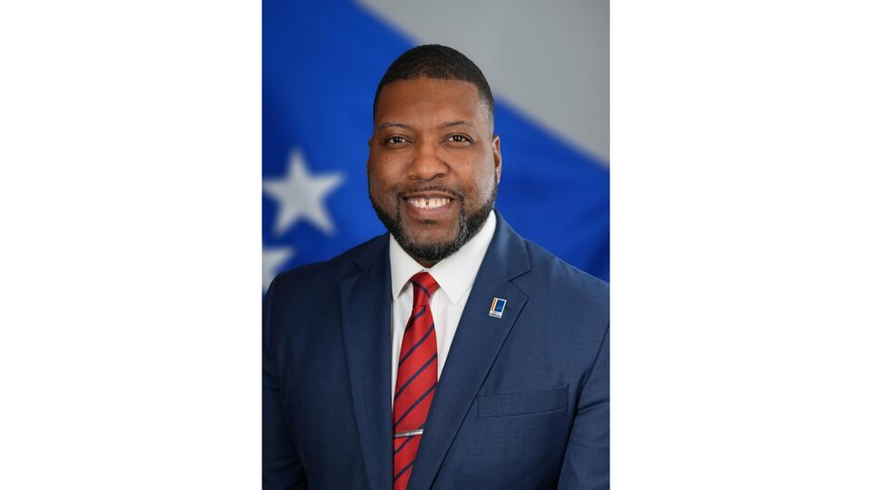 Mayor Leonardo (Leo) Williams