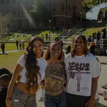 students dstanding